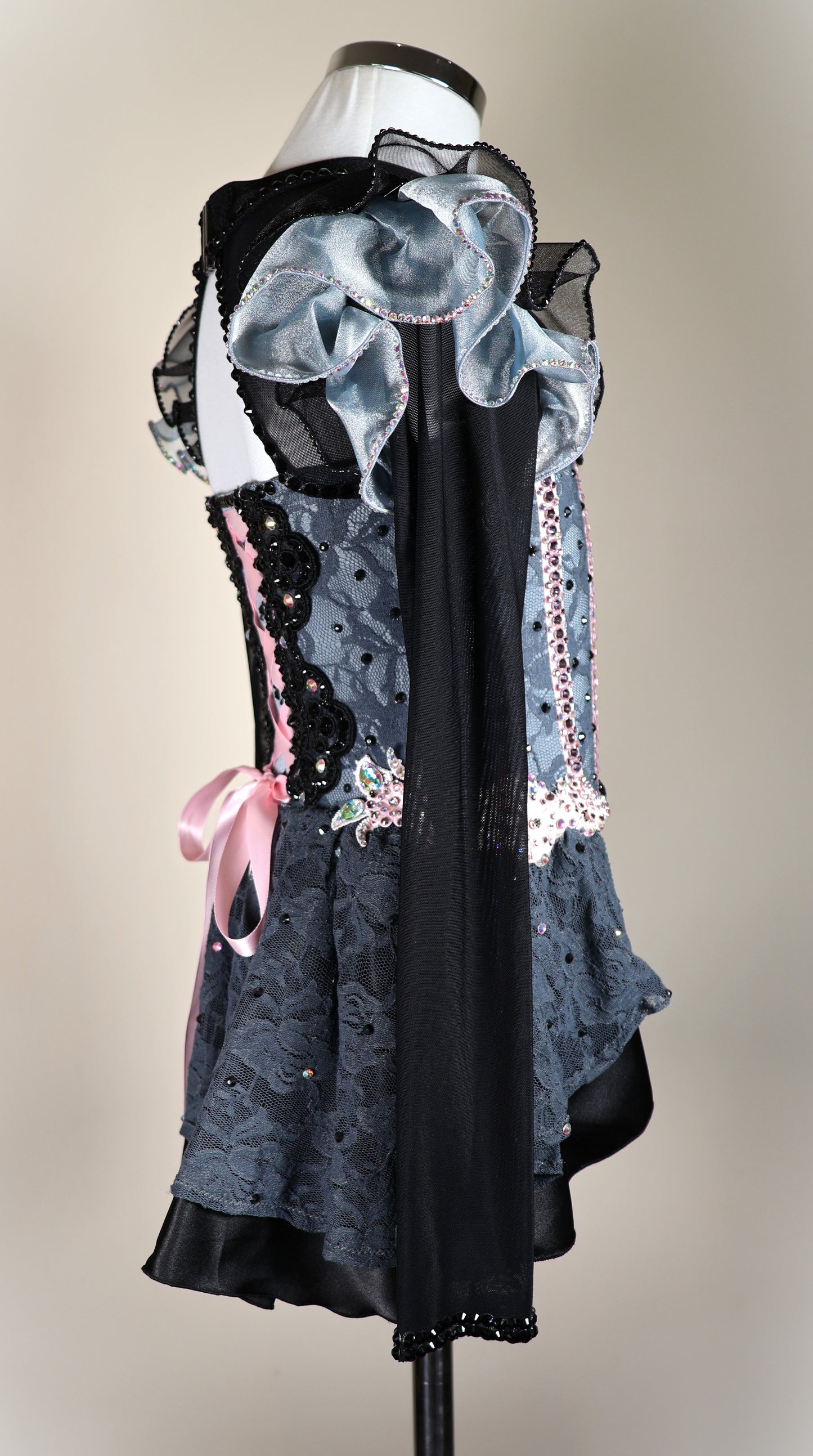 Contemporary - Child Size 6