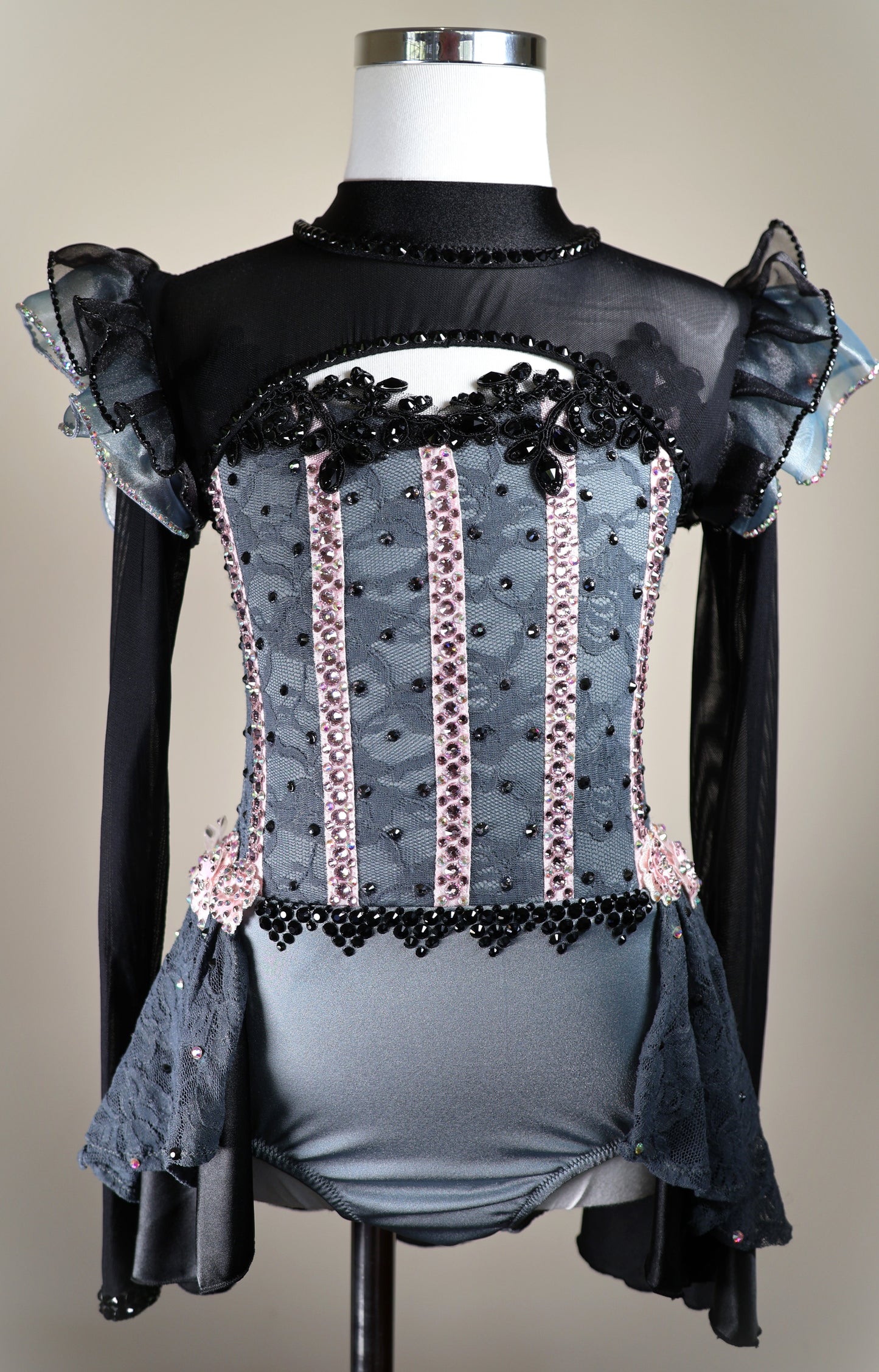 Contemporary - Child Size 6