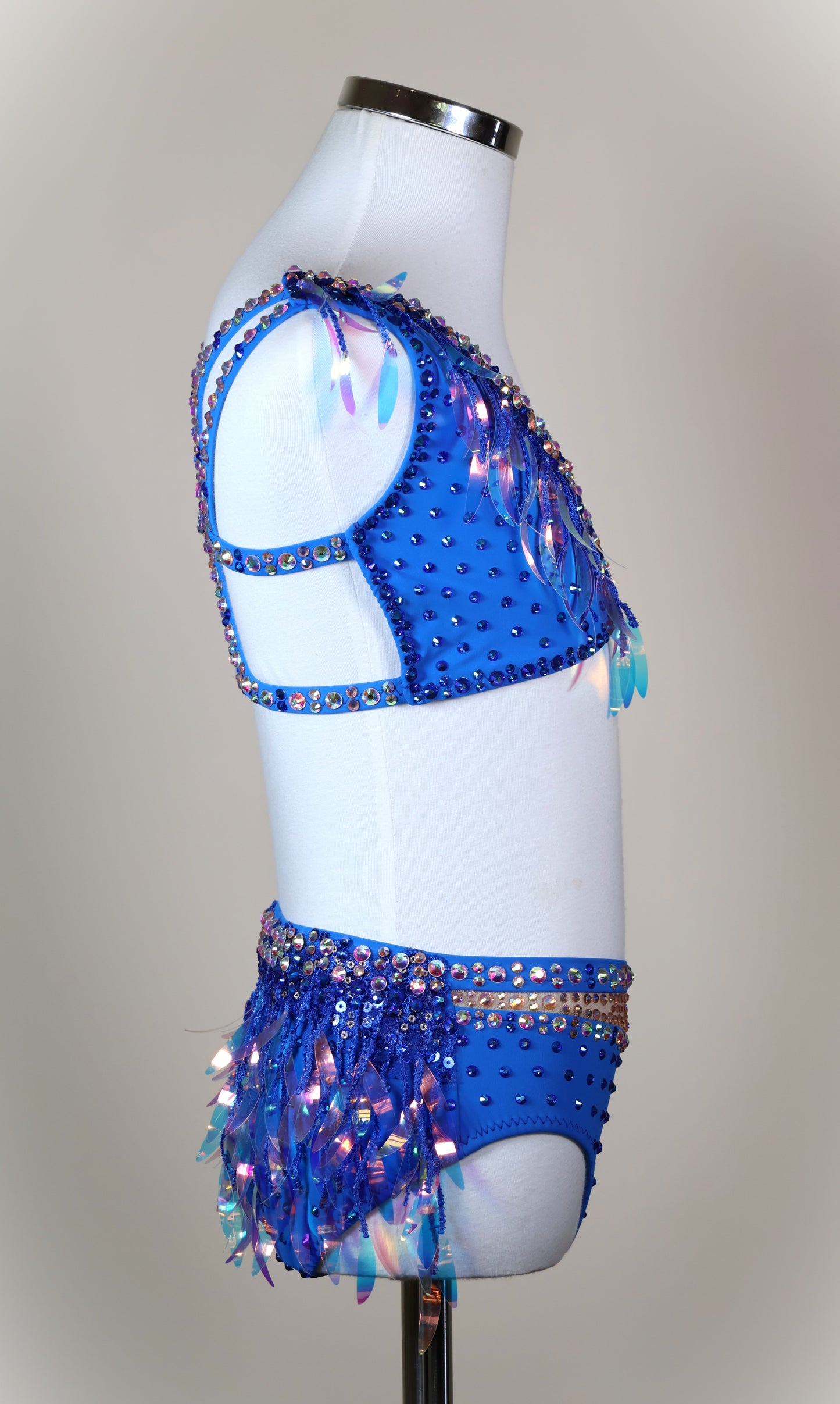 Nixie - Child Size 6