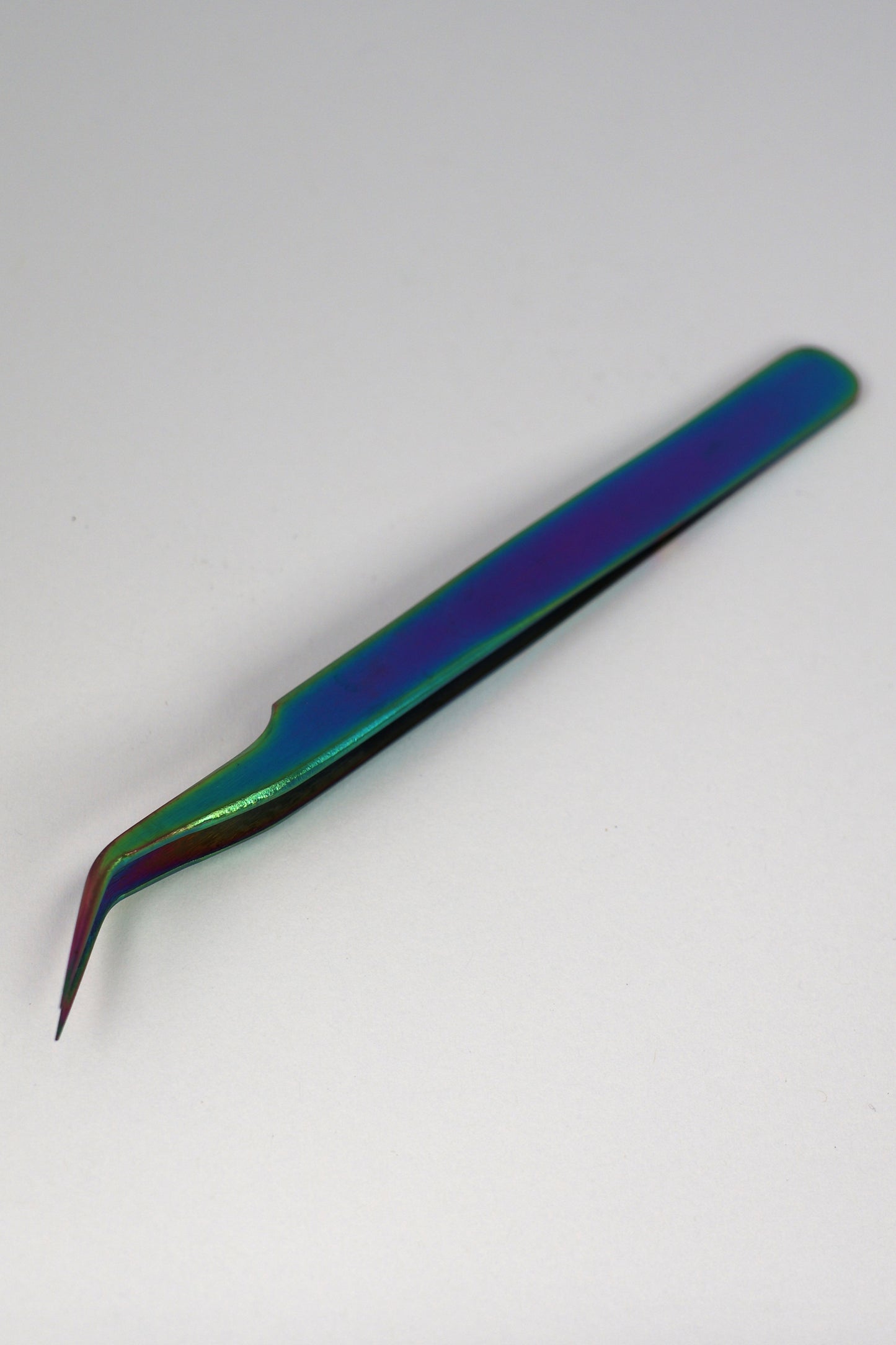 Tweezers