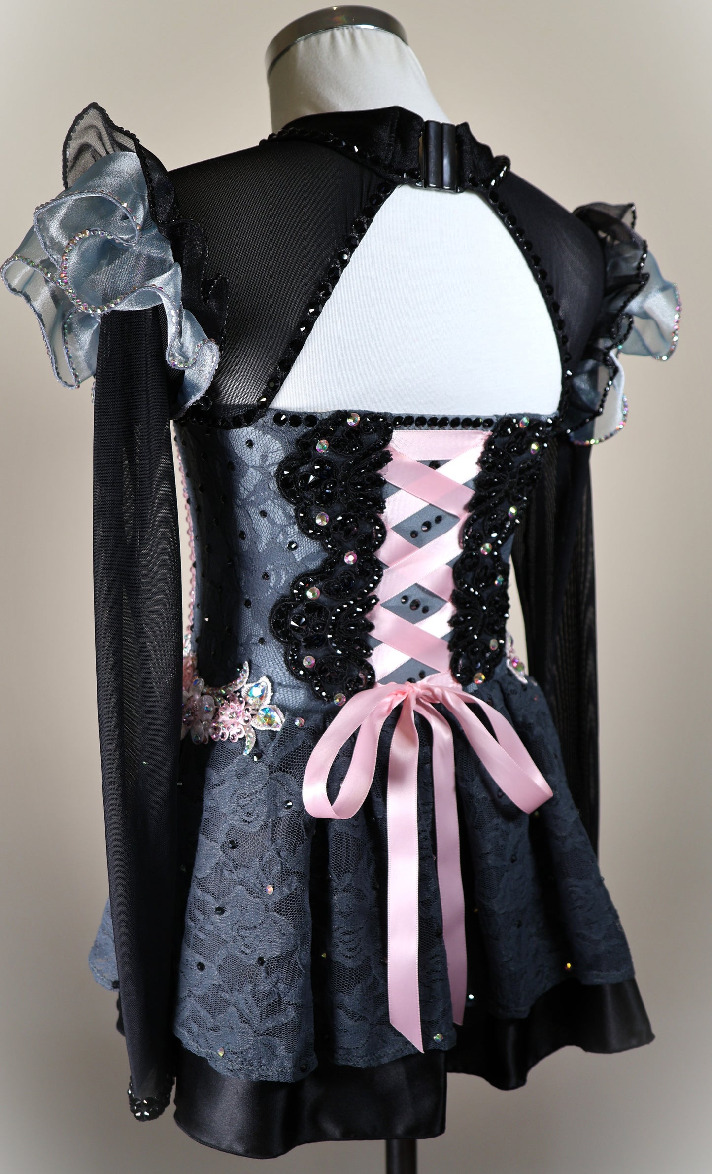 Contemporary - Child Size 6