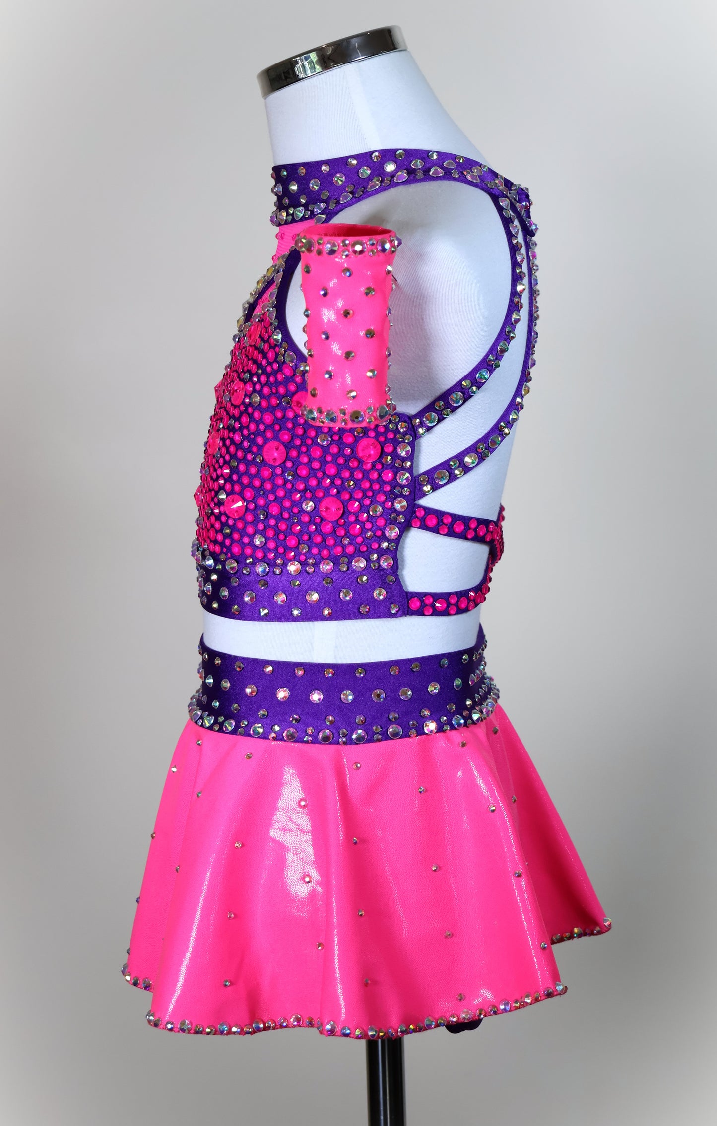 Phoebe - Child Size 6