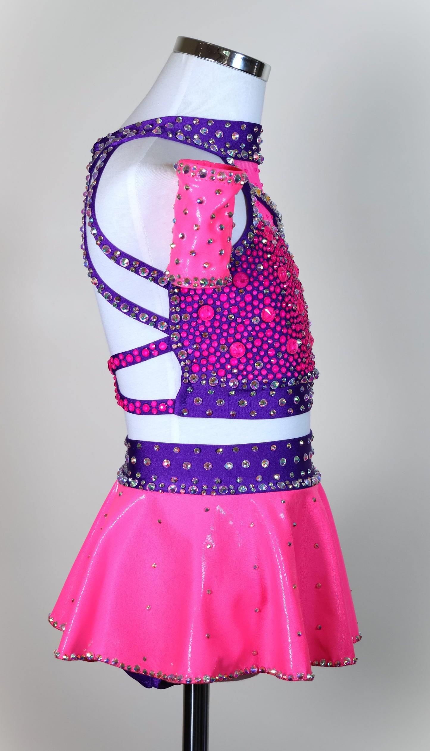 Phoebe - Child Size 6